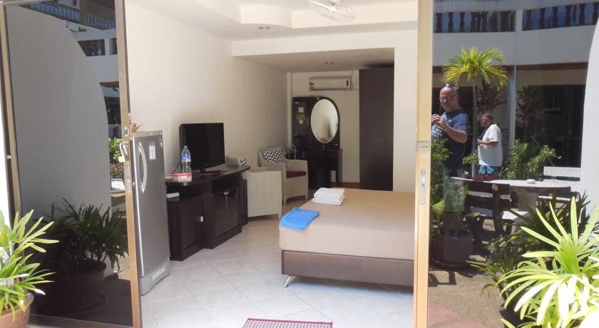 Hotel Blue Sky Patong Zewnętrze zdjęcie